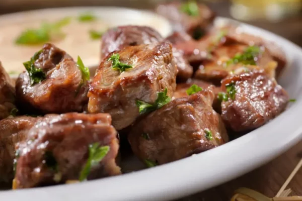 Beef with Garlic Sauce